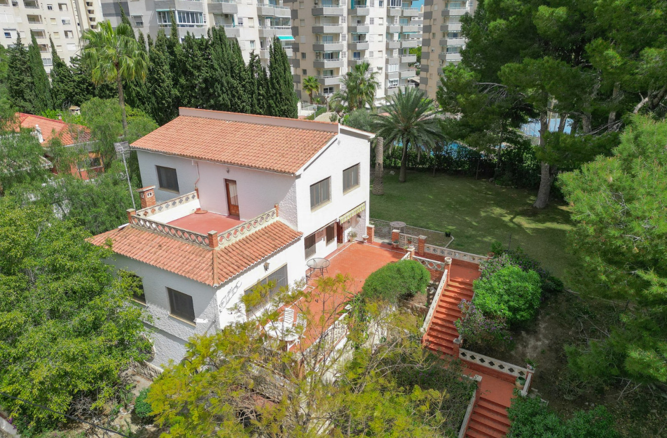 Odsprzedaż - Villa - El Campello - Costa Blanca