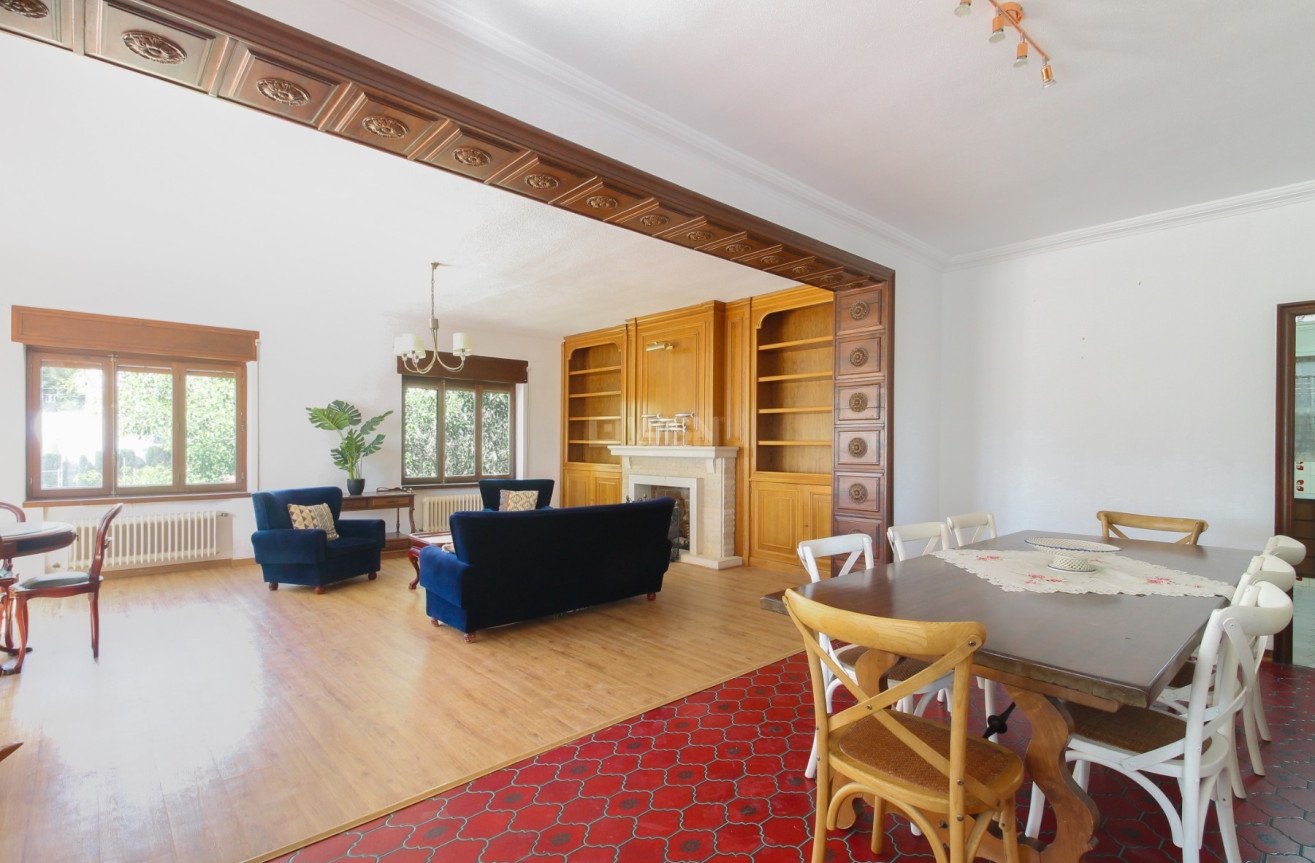 Odsprzedaż - Villa - El Campello - Costa Blanca