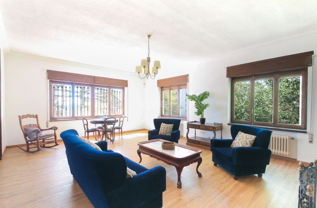 Odsprzedaż - Villa - El Campello - Costa Blanca