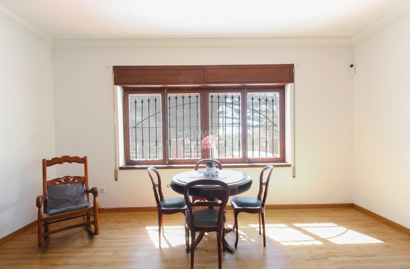 Odsprzedaż - Villa - El Campello - Costa Blanca