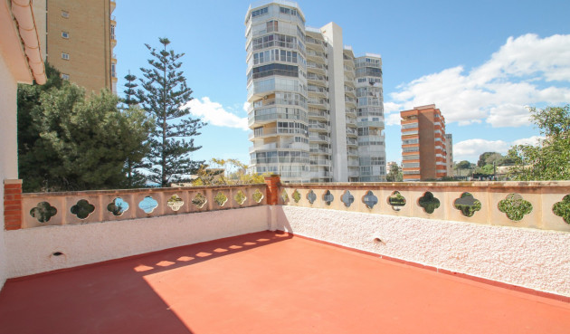 Odsprzedaż - Villa - El Campello - Costa Blanca