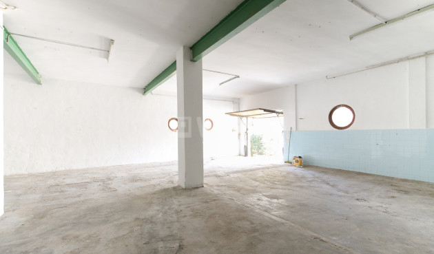 Odsprzedaż - Villa - El Campello - Costa Blanca