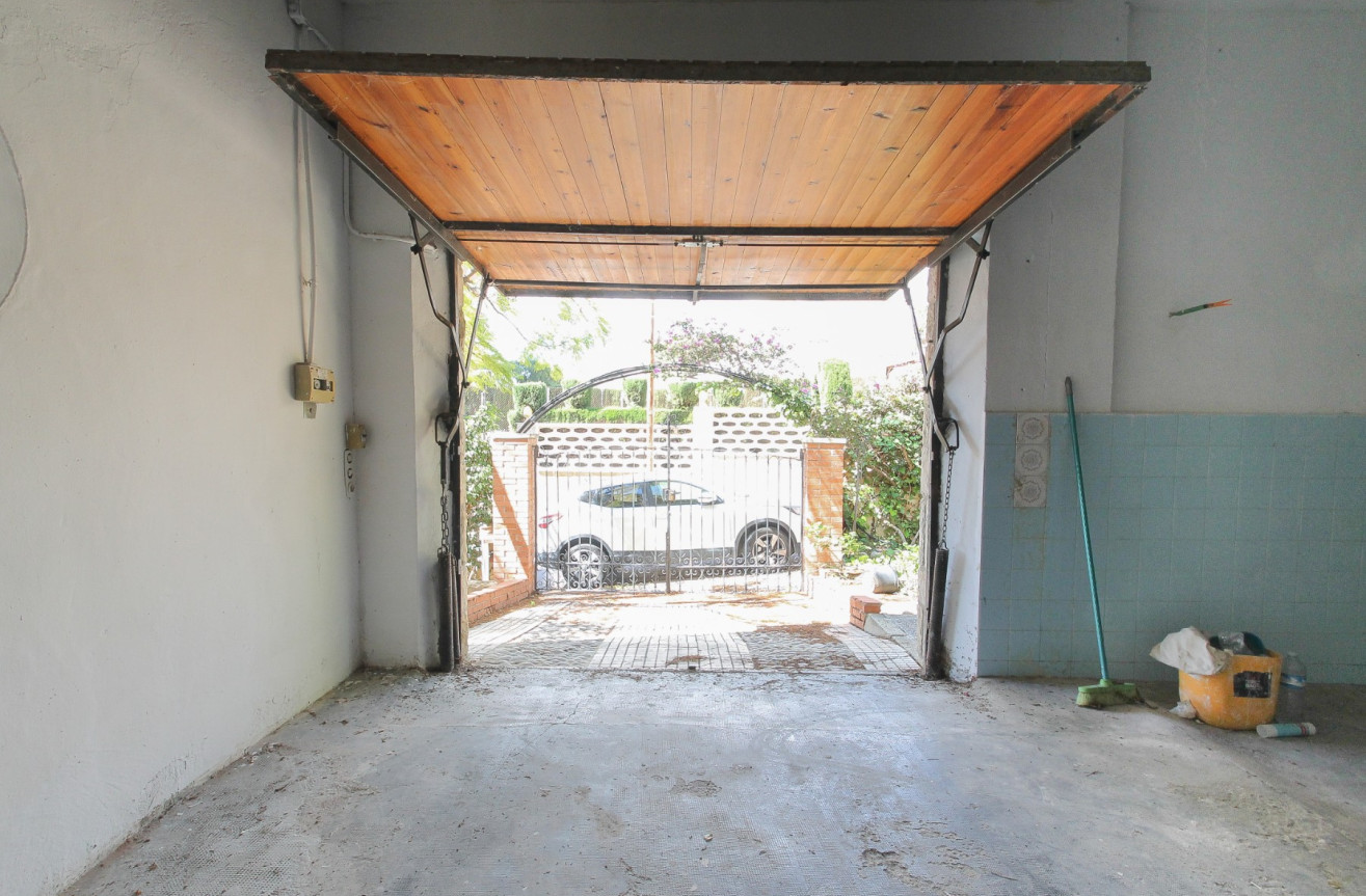 Odsprzedaż - Villa - El Campello - Costa Blanca