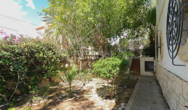 Odsprzedaż - Villa - El Campello - Costa Blanca