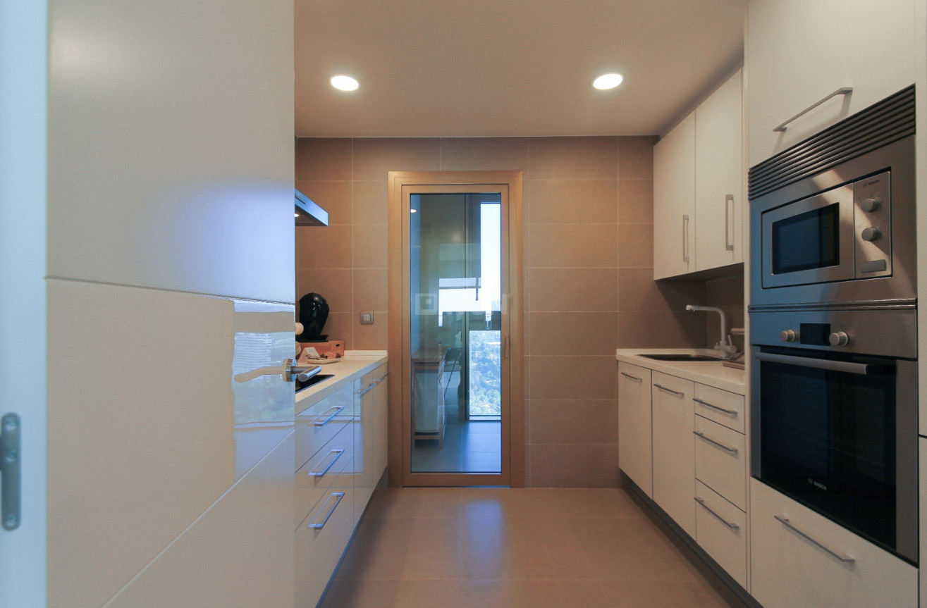 Odsprzedaż - Mieszkanie w bloku - Benidorm - Costa Blanca