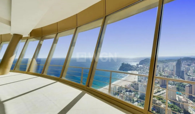 Odsprzedaż - Mieszkanie w bloku - Benidorm - Costa Blanca