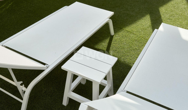 Nowy budynek - Daszek - Vera - El Playazo