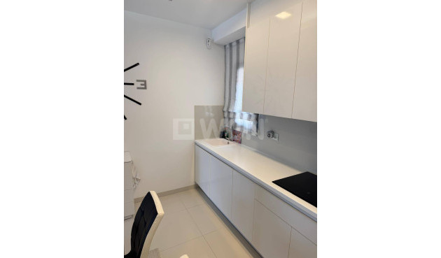 Odsprzedaż - Mieszkanie w bloku - Pilar de la Horadada - La Torre de la Horadada