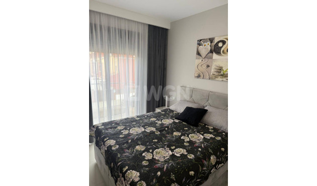 Odsprzedaż - Mieszkanie w bloku - Pilar de la Horadada - La Torre de la Horadada