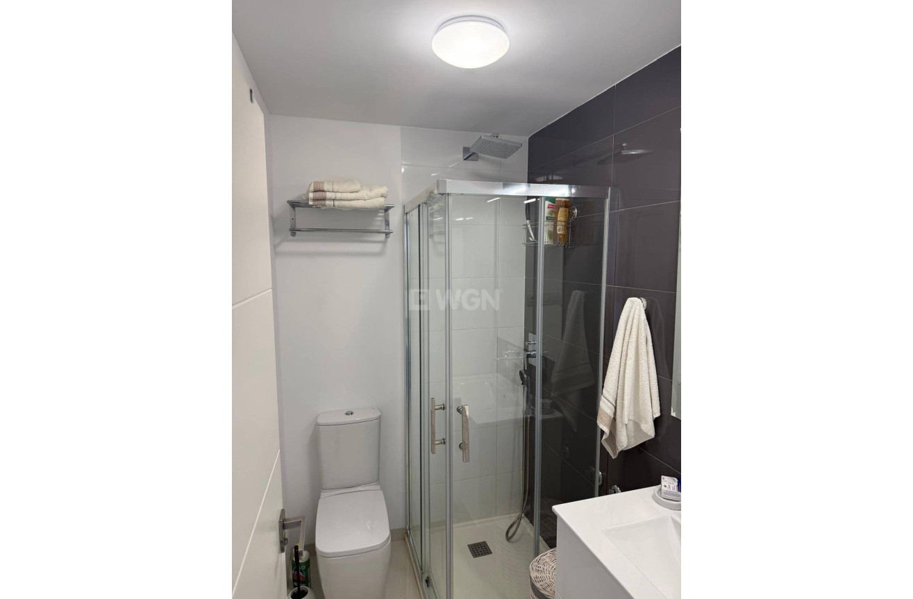 Odsprzedaż - Mieszkanie w bloku - Pilar de la Horadada - La Torre de la Horadada