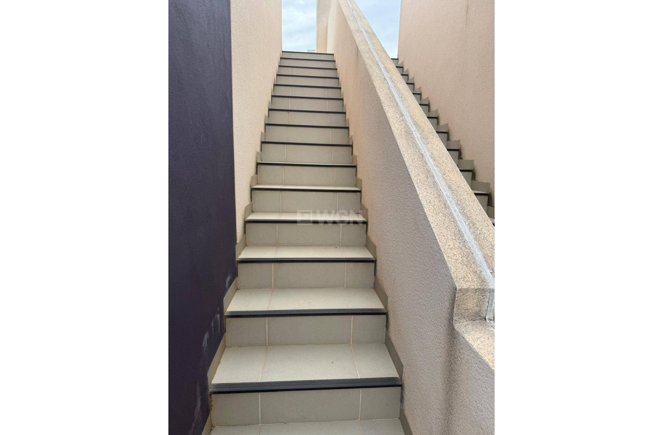 Odsprzedaż - Mieszkanie w bloku - Pilar de la Horadada - La Torre de la Horadada