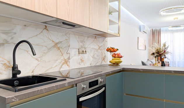 Odsprzedaż - Mieszkanie w bloku - Torrevieja - Costa Blanca