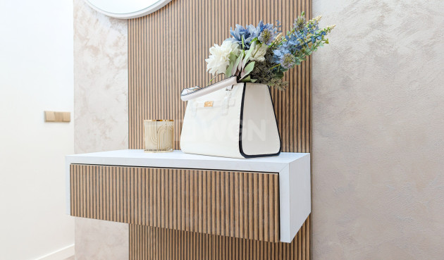 Odsprzedaż - Mieszkanie w bloku - Torrevieja - Costa Blanca