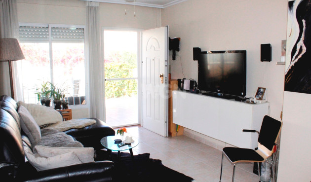 Odsprzedaż - Villa - Villamartin - Costa Blanca