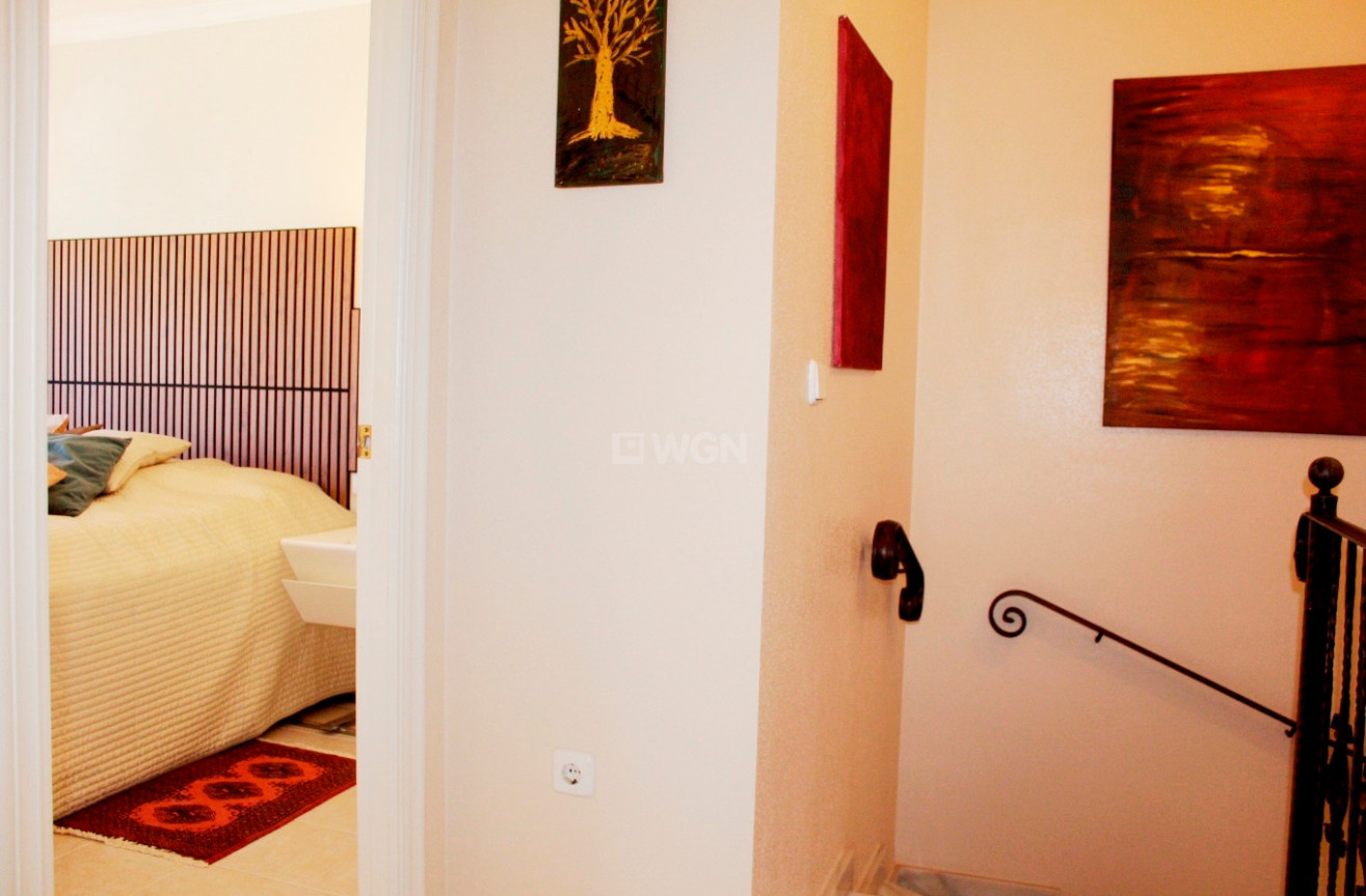 Odsprzedaż - Villa - Villamartin - Costa Blanca