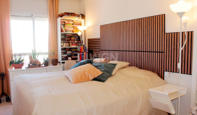 Odsprzedaż - Villa - Villamartin - Costa Blanca