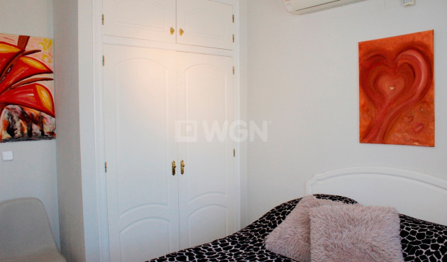 Odsprzedaż - Villa - Villamartin - Costa Blanca