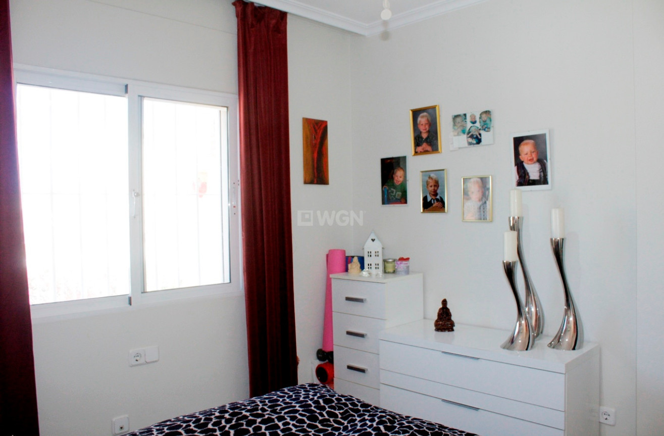 Odsprzedaż - Villa - Villamartin - Costa Blanca