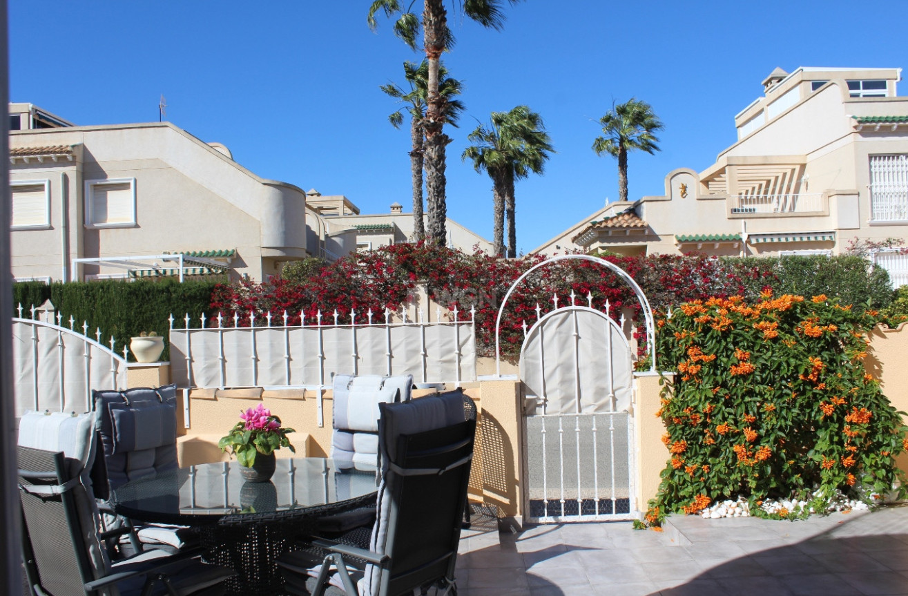 Odsprzedaż - Villa - Villamartin - Costa Blanca