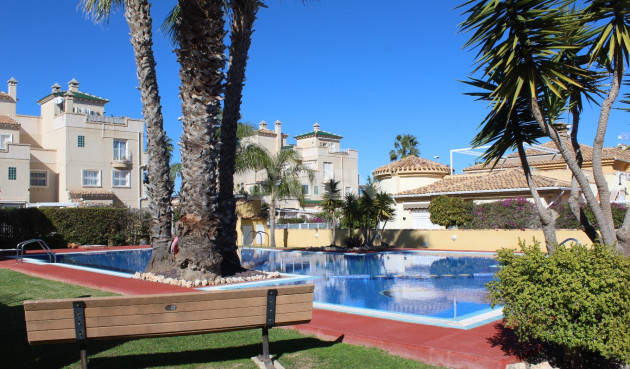 Odsprzedaż - Villa - Villamartin - Costa Blanca