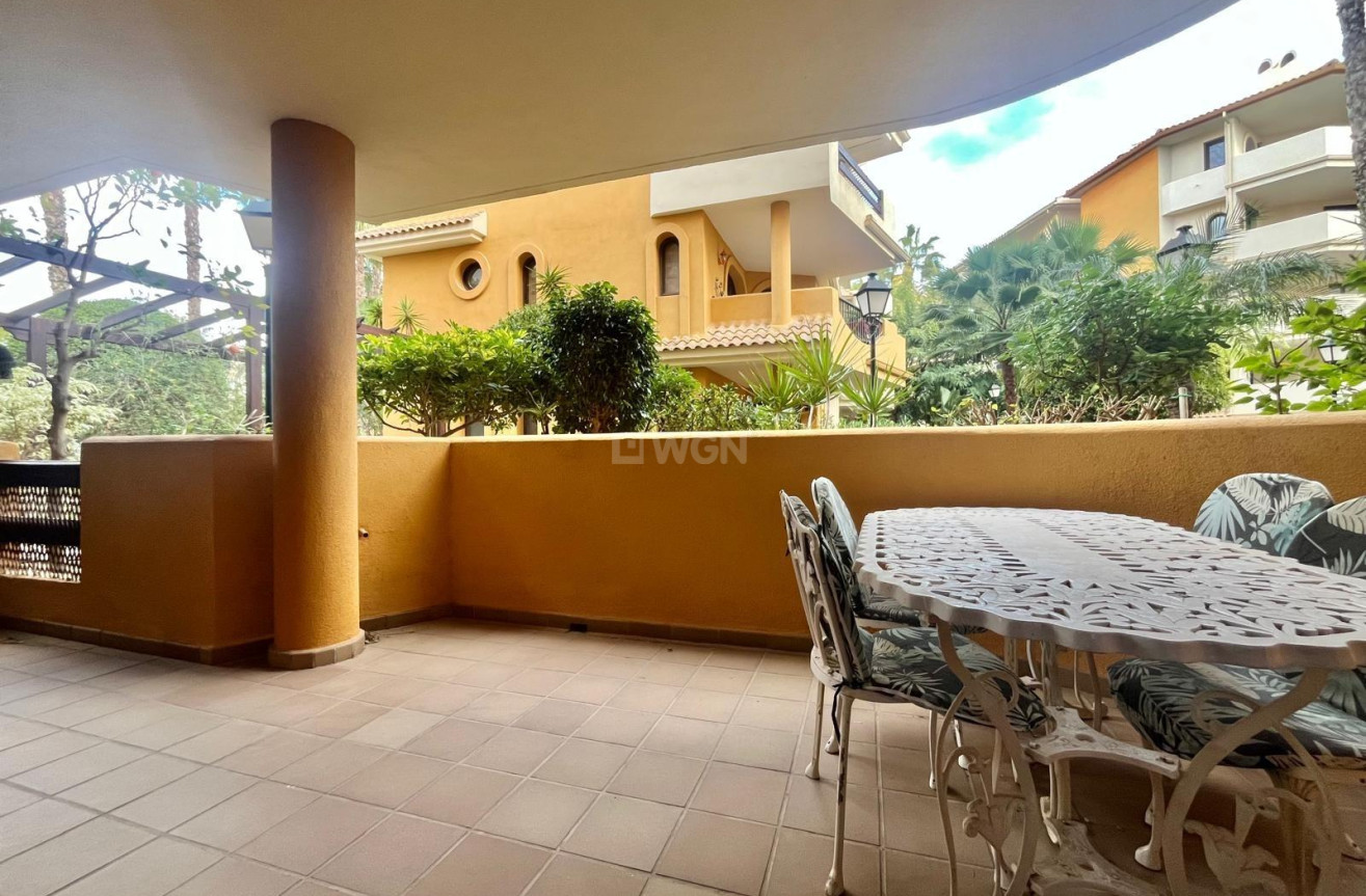 Odsprzedaż - Bungalow - Torrevieja - Punta Prima