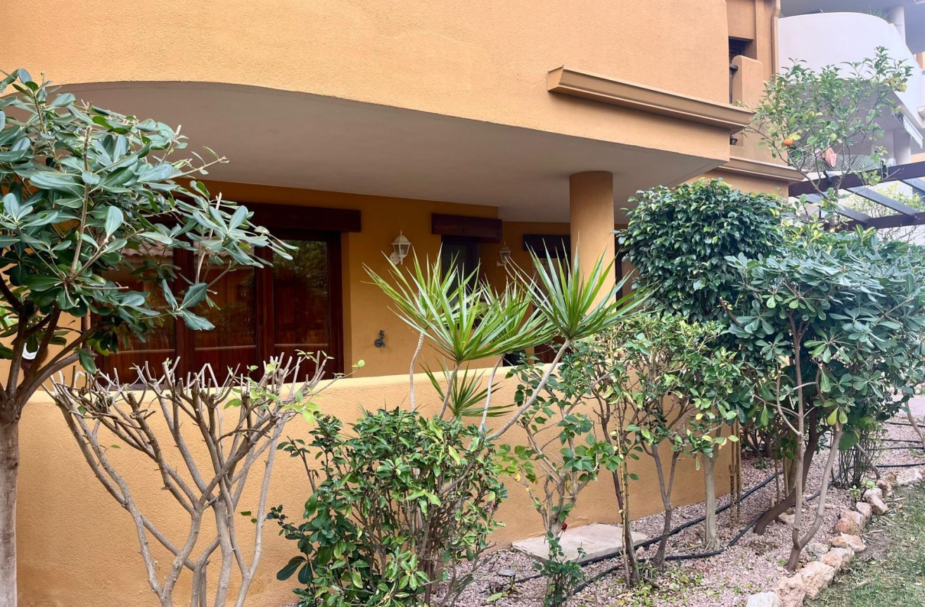 Odsprzedaż - Bungalow - Torrevieja - Punta Prima