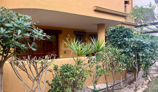 Odsprzedaż - Bungalow - Torrevieja - Punta Prima