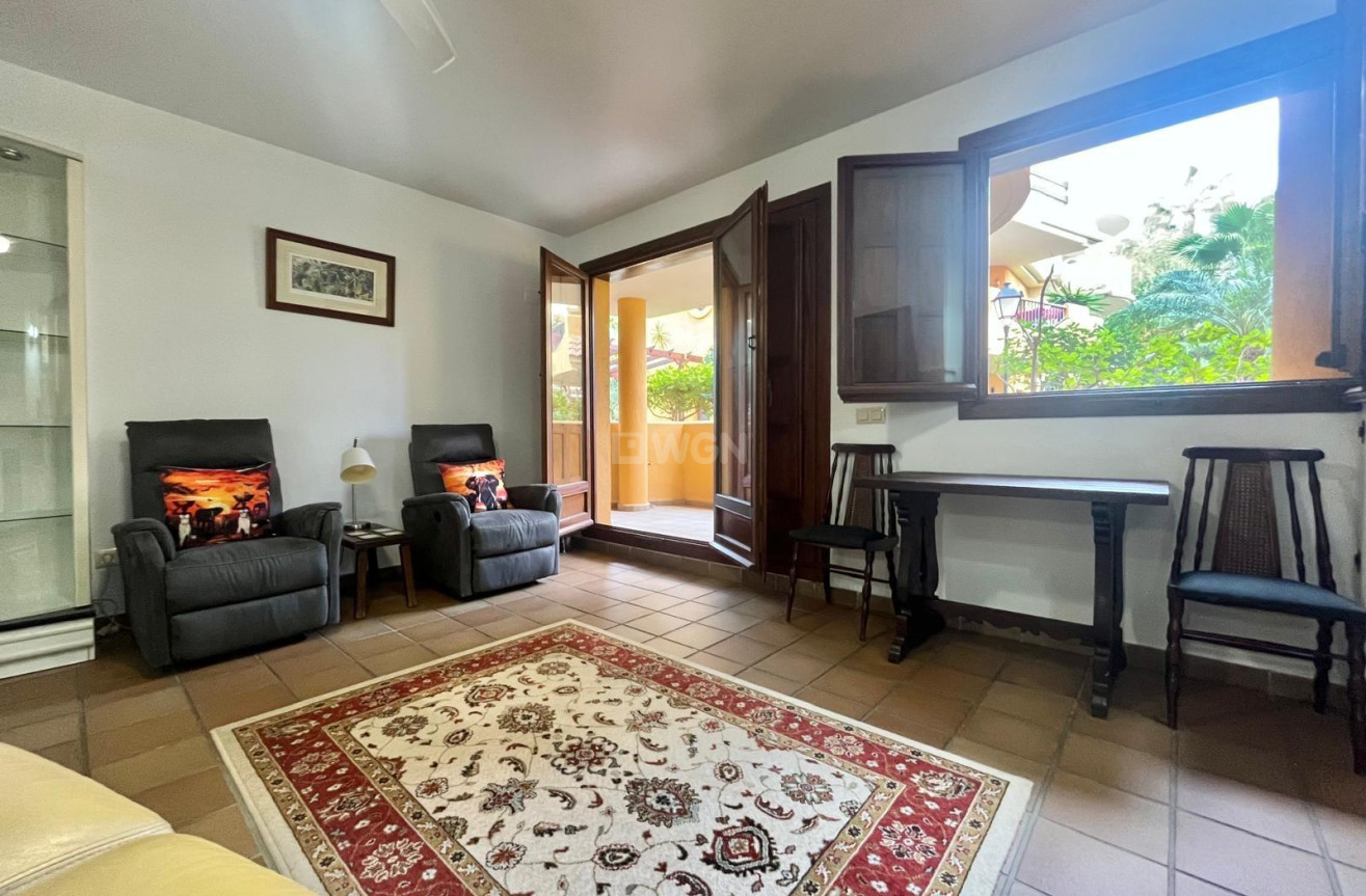 Odsprzedaż - Bungalow - Torrevieja - Punta Prima