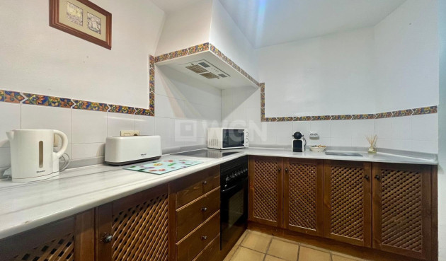 Odsprzedaż - Bungalow - Torrevieja - Punta Prima