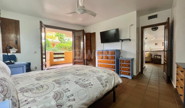 Odsprzedaż - Bungalow - Torrevieja - Punta Prima