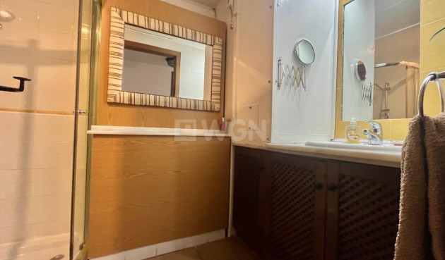 Odsprzedaż - Bungalow - Torrevieja - Punta Prima