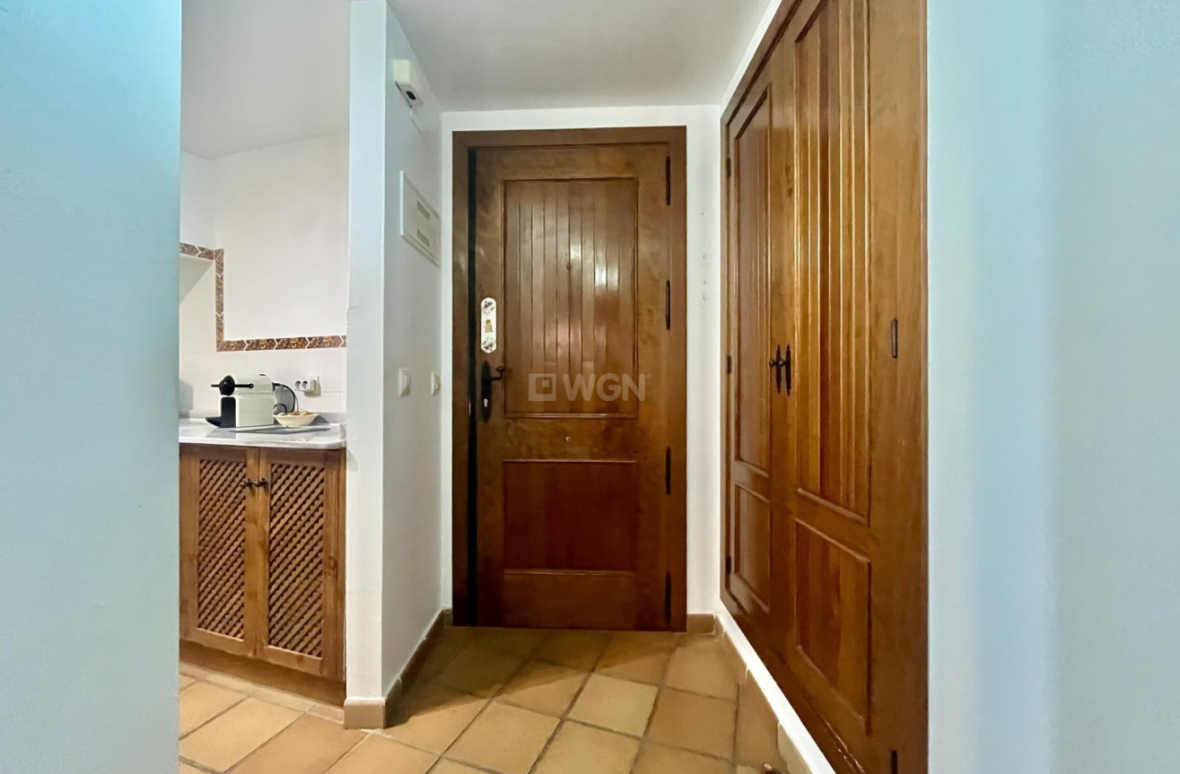 Odsprzedaż - Bungalow - Torrevieja - Punta Prima