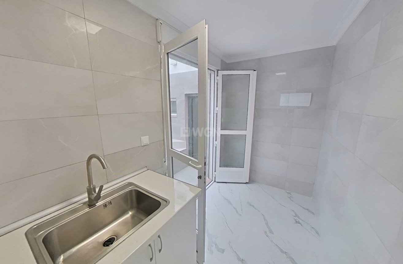 Odsprzedaż - Kamienica - San Pedro del Pinatar - San Pedro Del Pinatar Centro