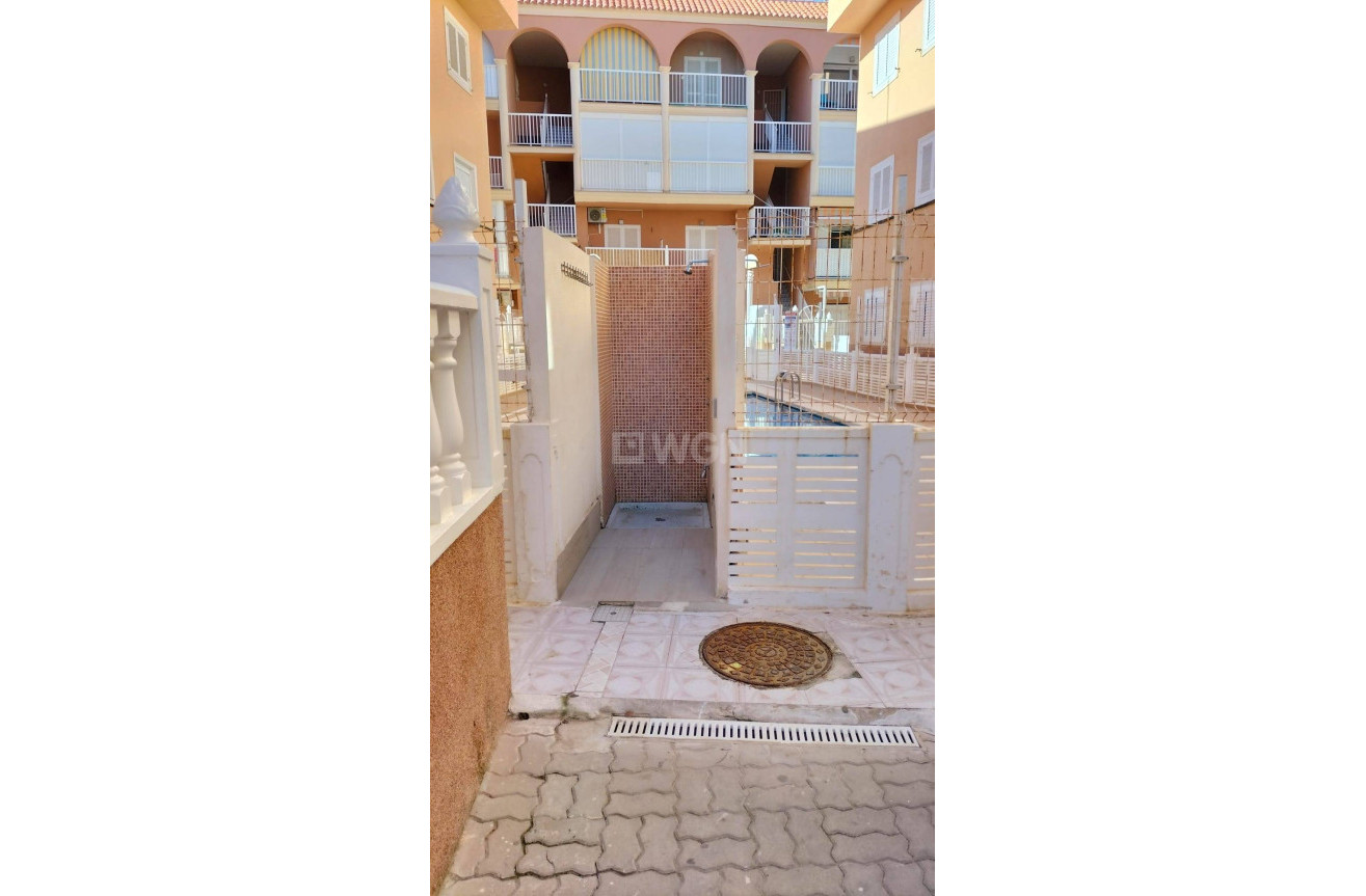 Odsprzedaż - Daszek - Torrevieja - La Mata Pueblo