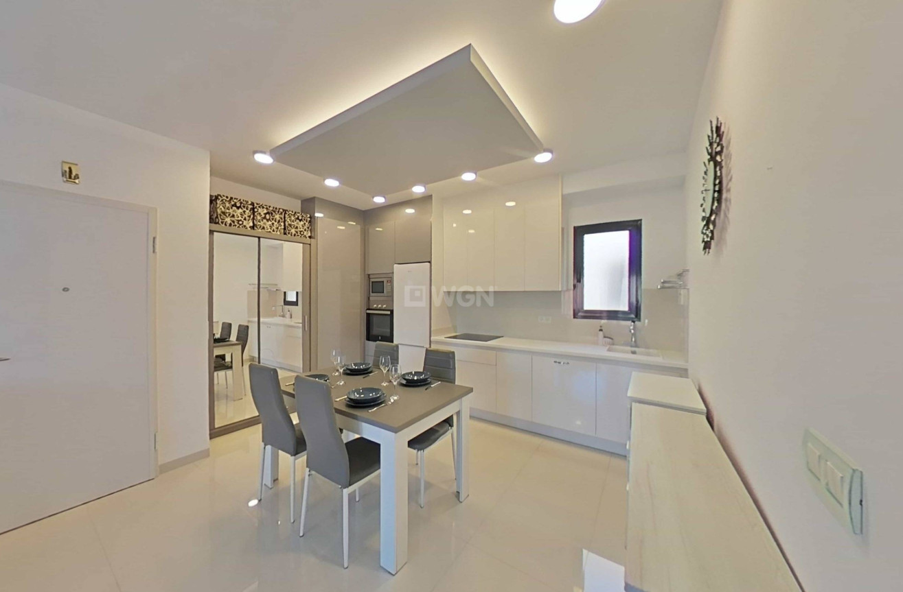 Odsprzedaż - Mieszkanie w bloku - Pilar de la Horadada - La Torre de la Horadada