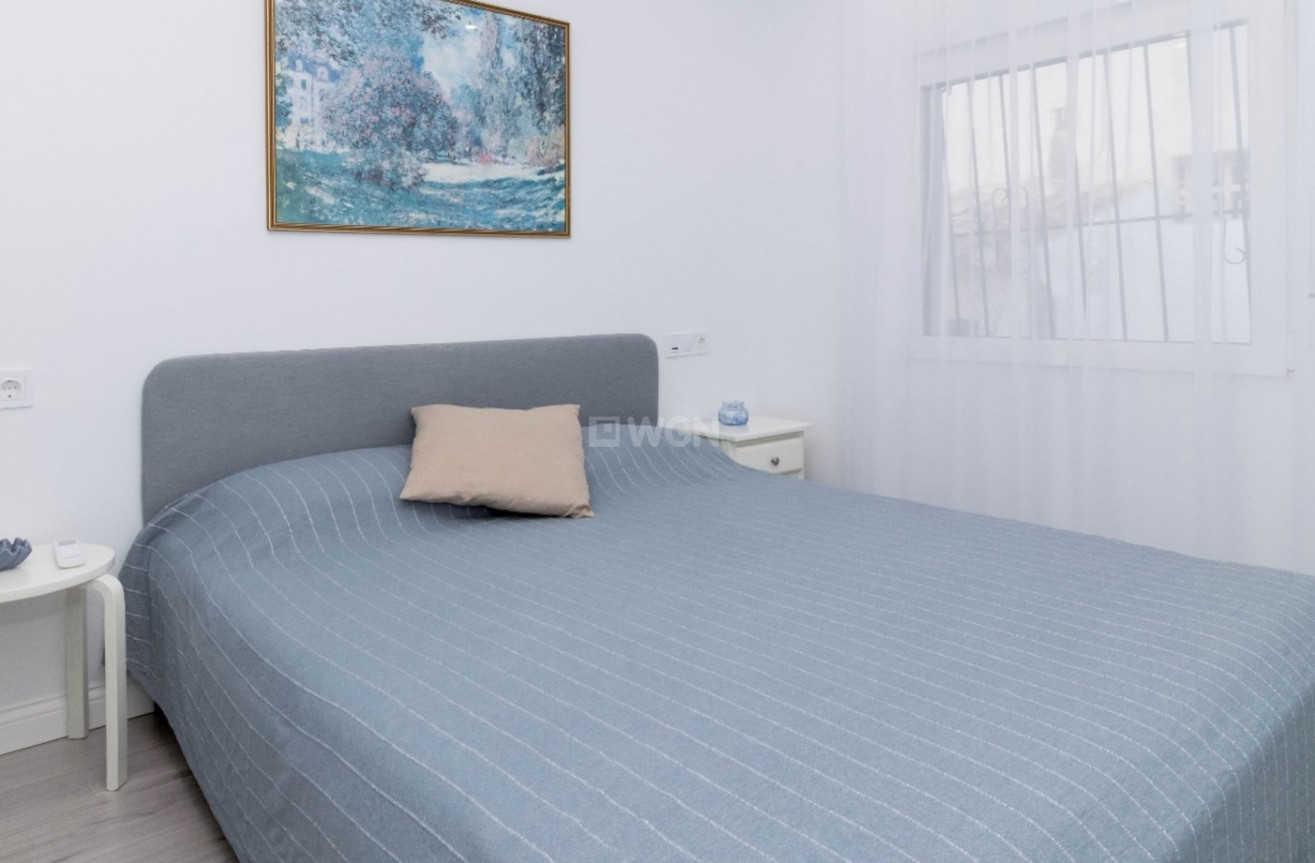 Odsprzedaż - Kamienica - Orihuela Costa - Costa Blanca