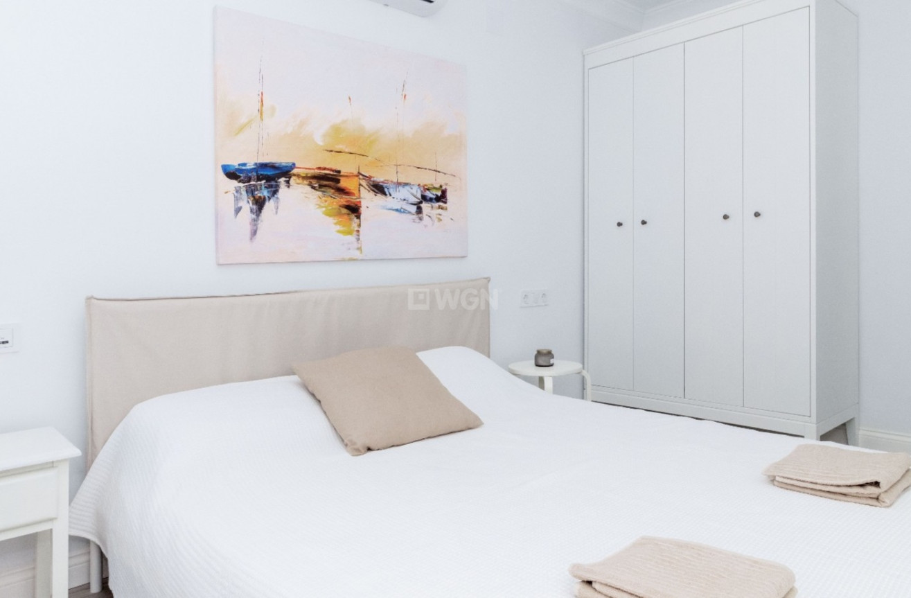 Odsprzedaż - Kamienica - Orihuela Costa - Costa Blanca