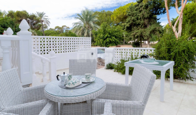 Odsprzedaż - Kamienica - Orihuela Costa - Costa Blanca