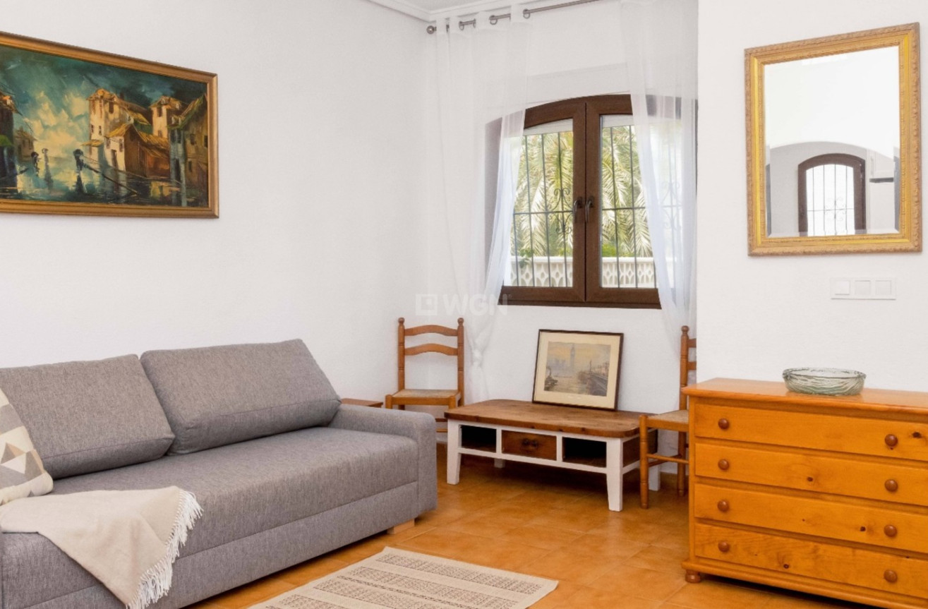 Odsprzedaż - Kamienica - Orihuela Costa - Costa Blanca