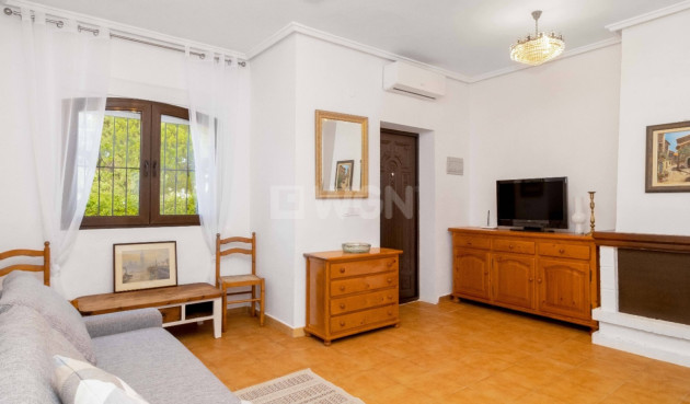 Odsprzedaż - Kamienica - Orihuela Costa - Costa Blanca