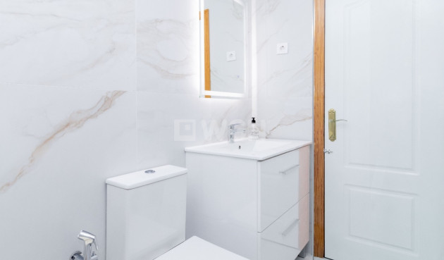 Odsprzedaż - Kamienica - Orihuela Costa - Costa Blanca