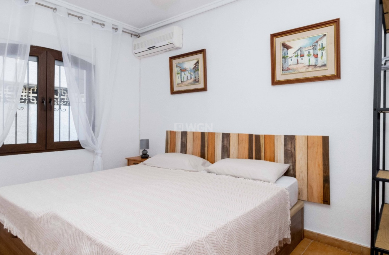 Odsprzedaż - Kamienica - Orihuela Costa - Costa Blanca