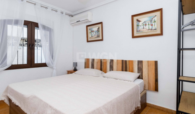 Odsprzedaż - Kamienica - Orihuela Costa - Costa Blanca