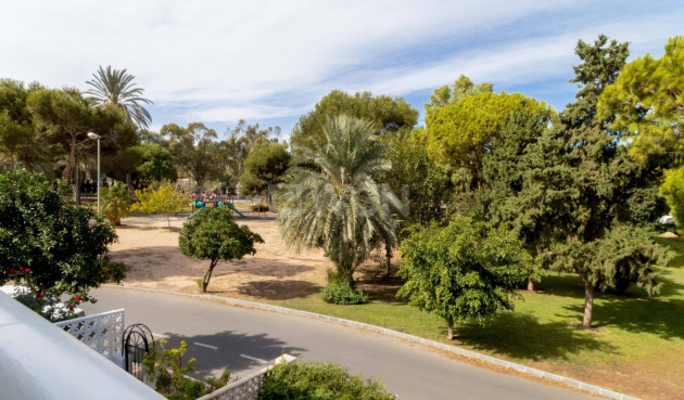 Odsprzedaż - Kamienica - Orihuela Costa - Costa Blanca