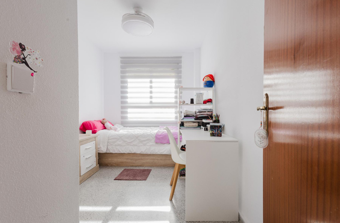 Odsprzedaż - Mieszkanie w bloku - San Miguel de Salinas - Inland