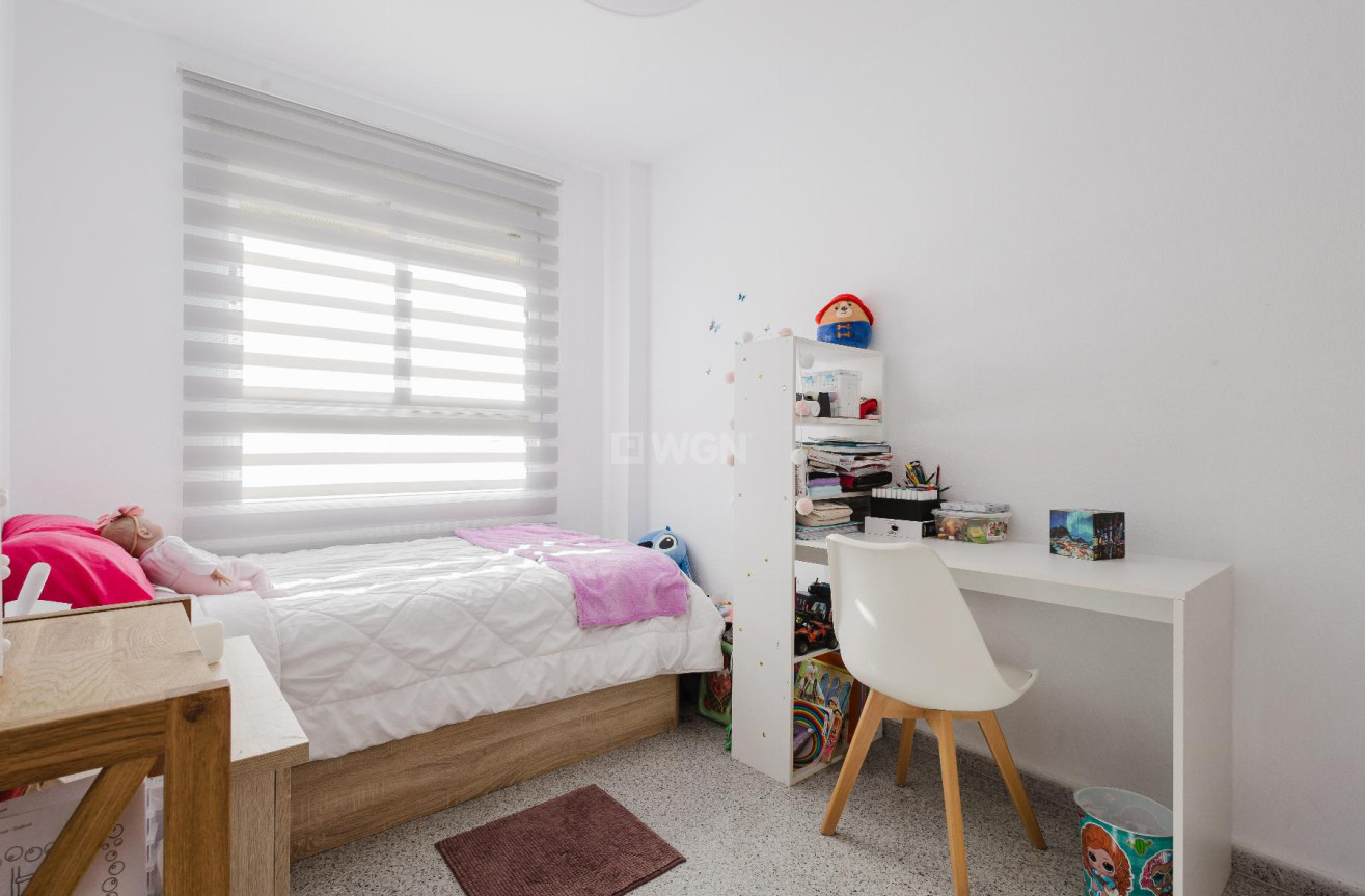 Odsprzedaż - Mieszkanie w bloku - San Miguel de Salinas - Inland