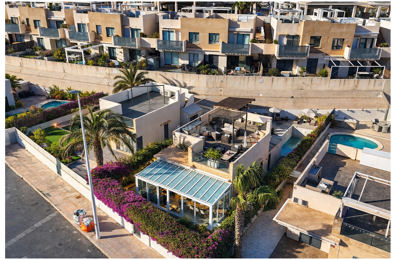 Odsprzedaż - Villa - La Zenia - Costa Blanca