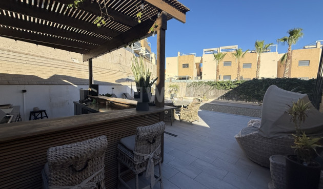 Odsprzedaż - Villa - La Zenia - Costa Blanca