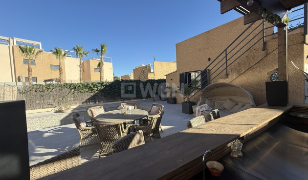 Odsprzedaż - Villa - La Zenia - Costa Blanca