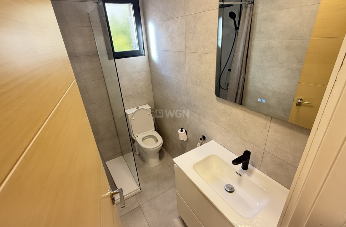 Odsprzedaż - Villa - La Zenia - Costa Blanca